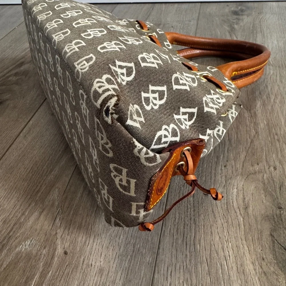 Vtg Dooney & Bourke Monogram Canvas Satchel Bag Leather Trim Tassel Handbag y2k